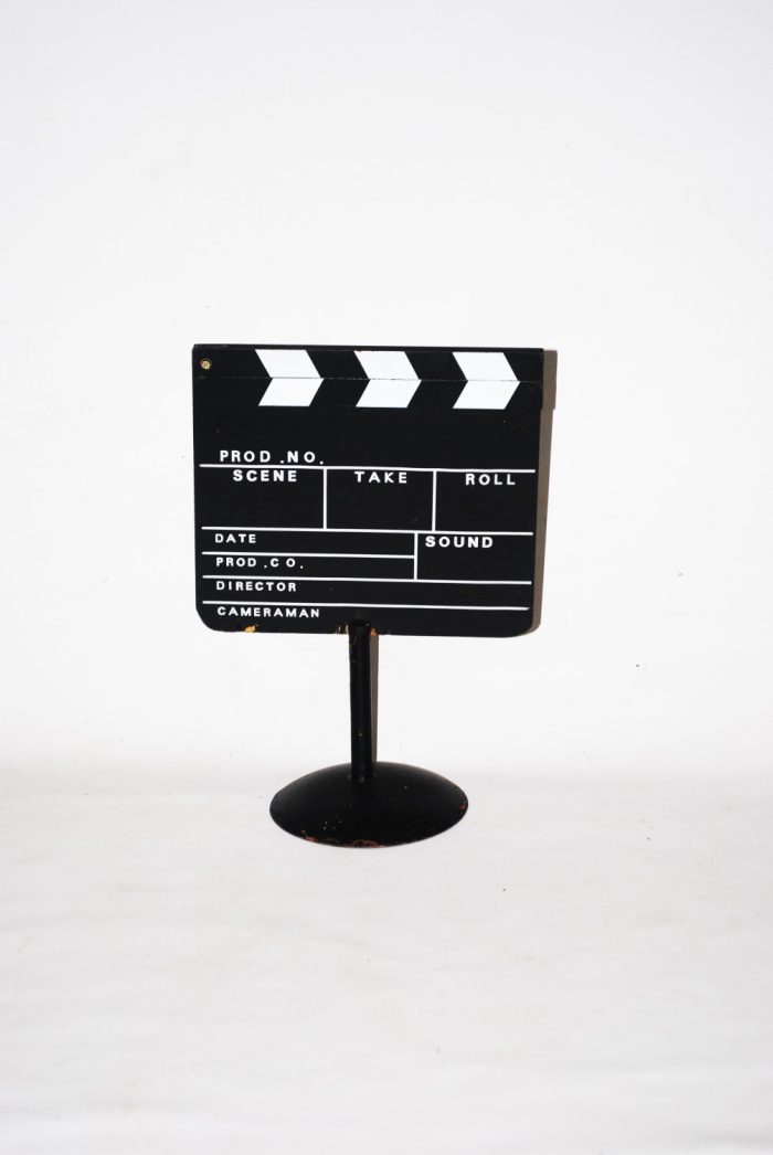 1.DIRECTORS BOARD(SMALL)(ON STAND)