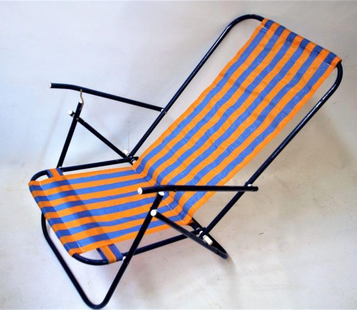 Beach Chair - Plastic 1